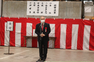 初市市長あいさつ写真