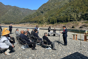 熊野川舟下り・瀞峡めぐり定期乗合便運航開始式典