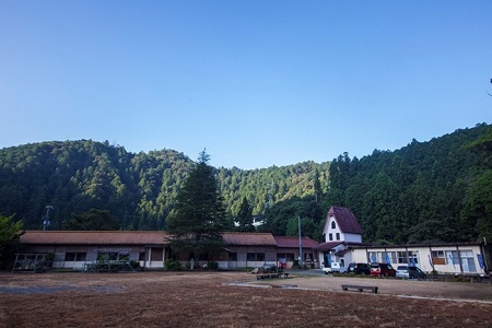  alt=