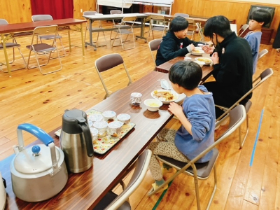 食堂の様子の画像