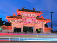 徐福公園ライトアップの写真